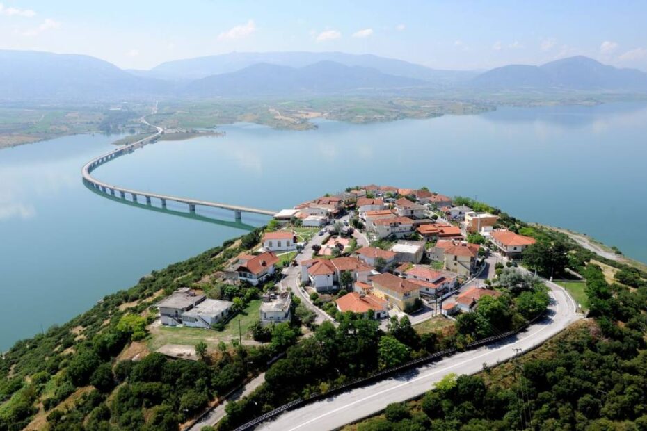 10.000 euro pentru copil în Grecia