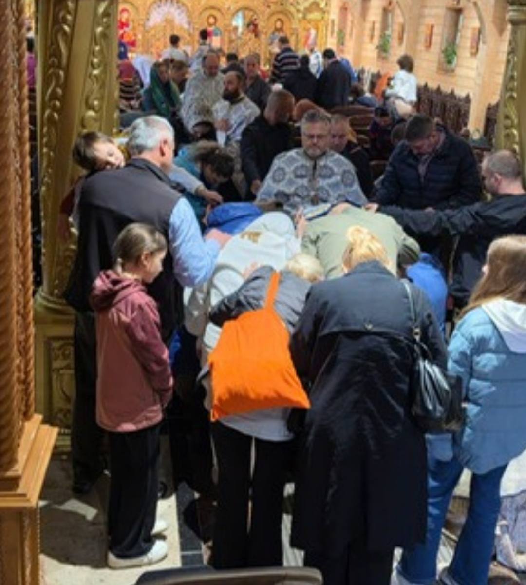 Sfântul Maslu în sobor panortodox de preoți la Parohia Ortodoxă Română „Buna Vestire” din München