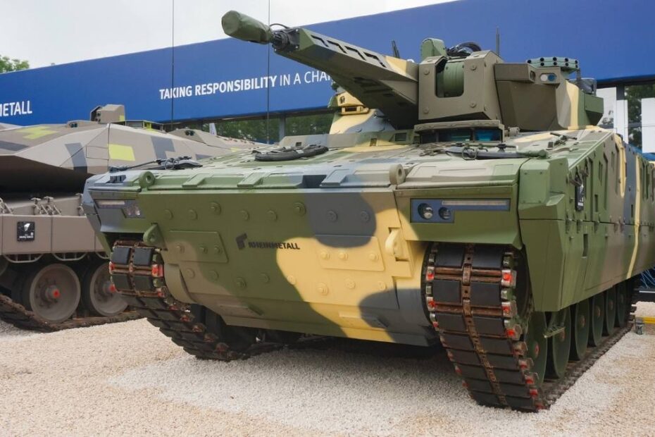 Cel mai mare contract militar din istoria României, semnat fără licitație. În Fotografie, un vehicul blindat Lynx produs de Rheinmetall