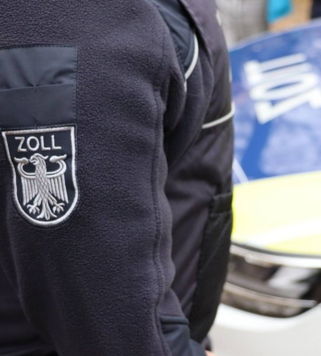 Vameșii germani au confiscat 50.000 de euro de la un român oprit