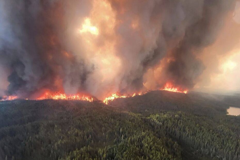 nor de fum toxic incendii Germania