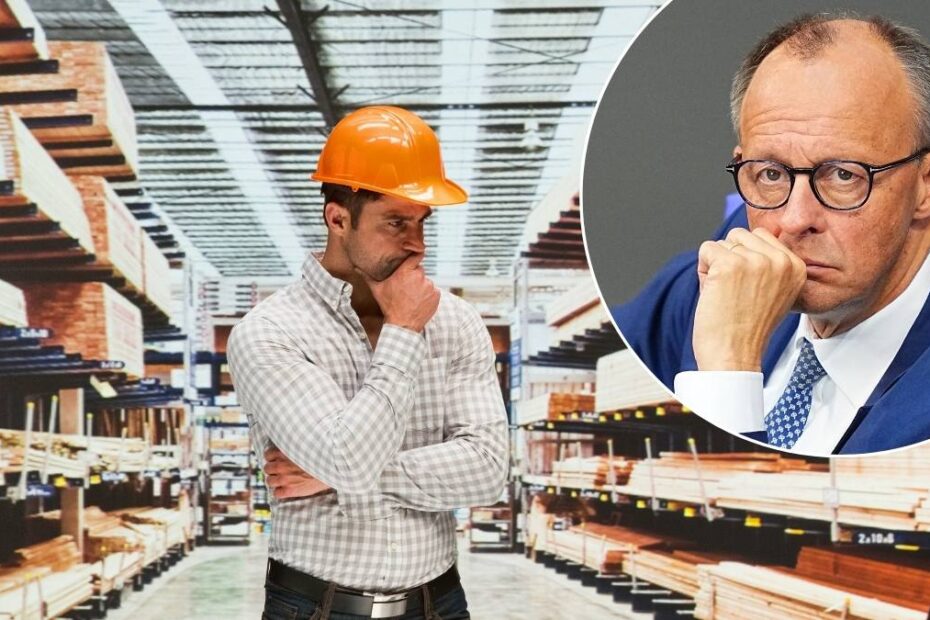 schimbări privind concedierile în Germania. În imagine, angajat care stă pe gânduri și cancelarul german Friedrich Merz