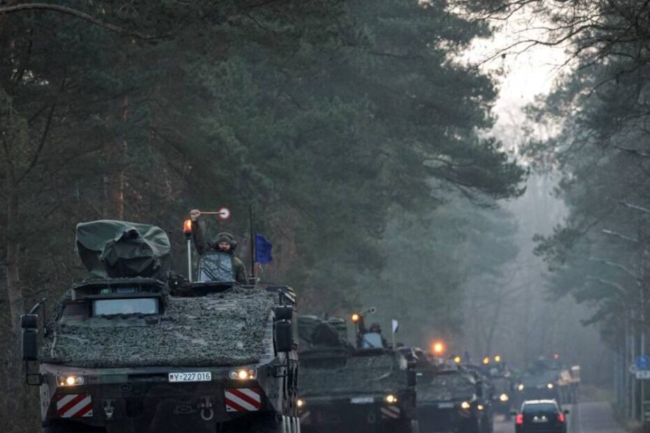 Convoaie militare pe drumurile din Germania avertisment șoferi