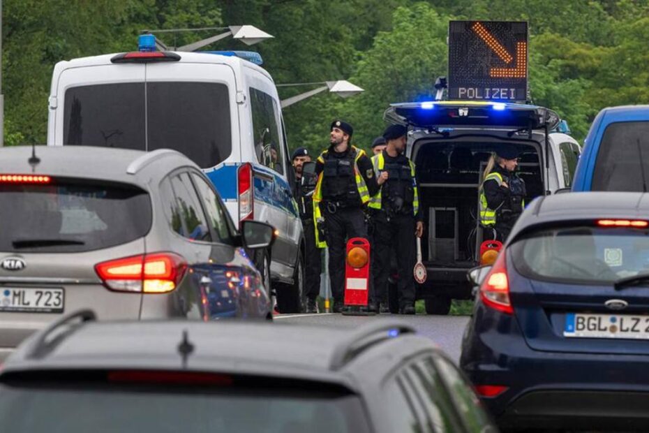 evacuare în masă în curs de desfășurare în Germania