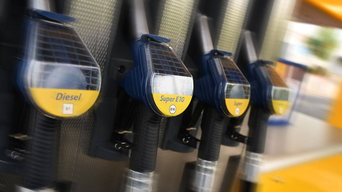 Germania reduce prețul la benzină și motorină cu 17 cenți