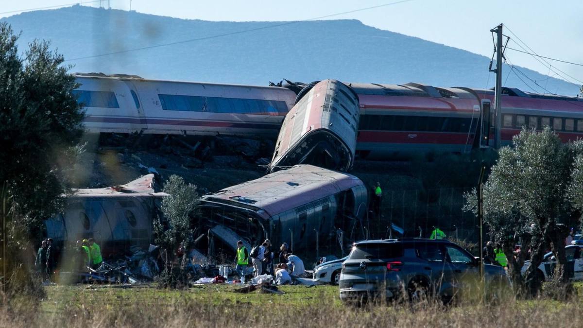 accident feroviar în Spania 68 de morți