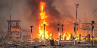 incendiu violent in italia