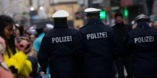 Germania scoate poliția pe străzi