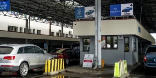 Țara vecină suspendă acordul Schengen